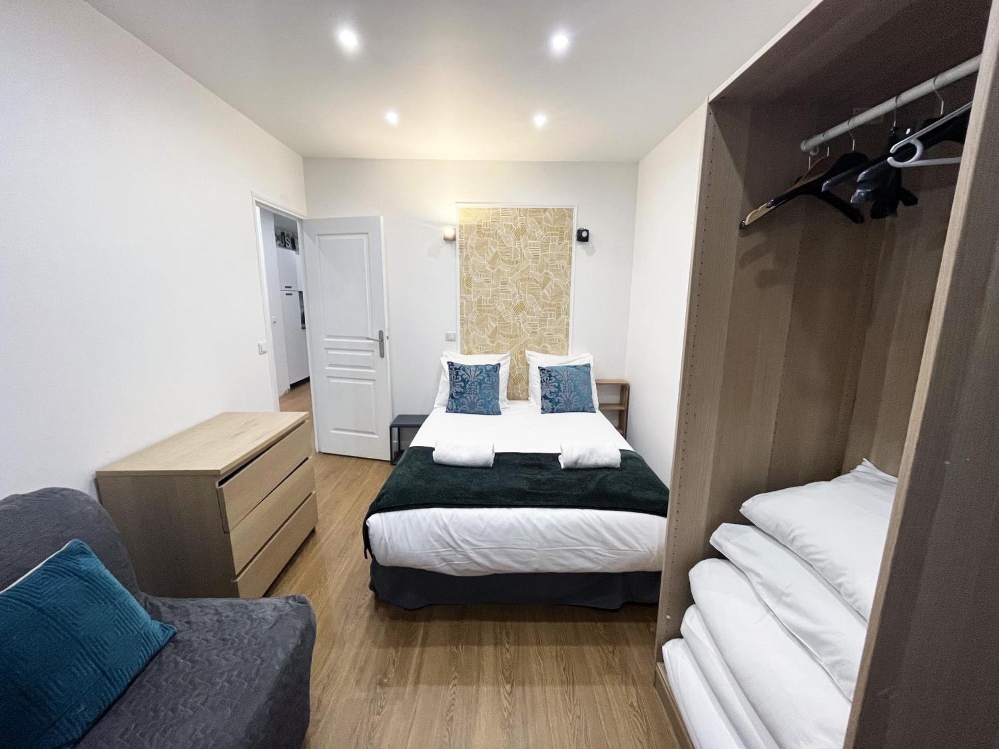 17 - Pretty Flat In Montorgueil 2 *