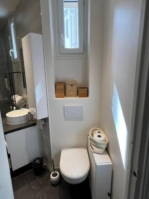 Flat 16 Near To Eiffel Tower Appartamento *