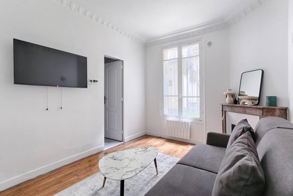 Montmartre/natier : Cosy 2p *