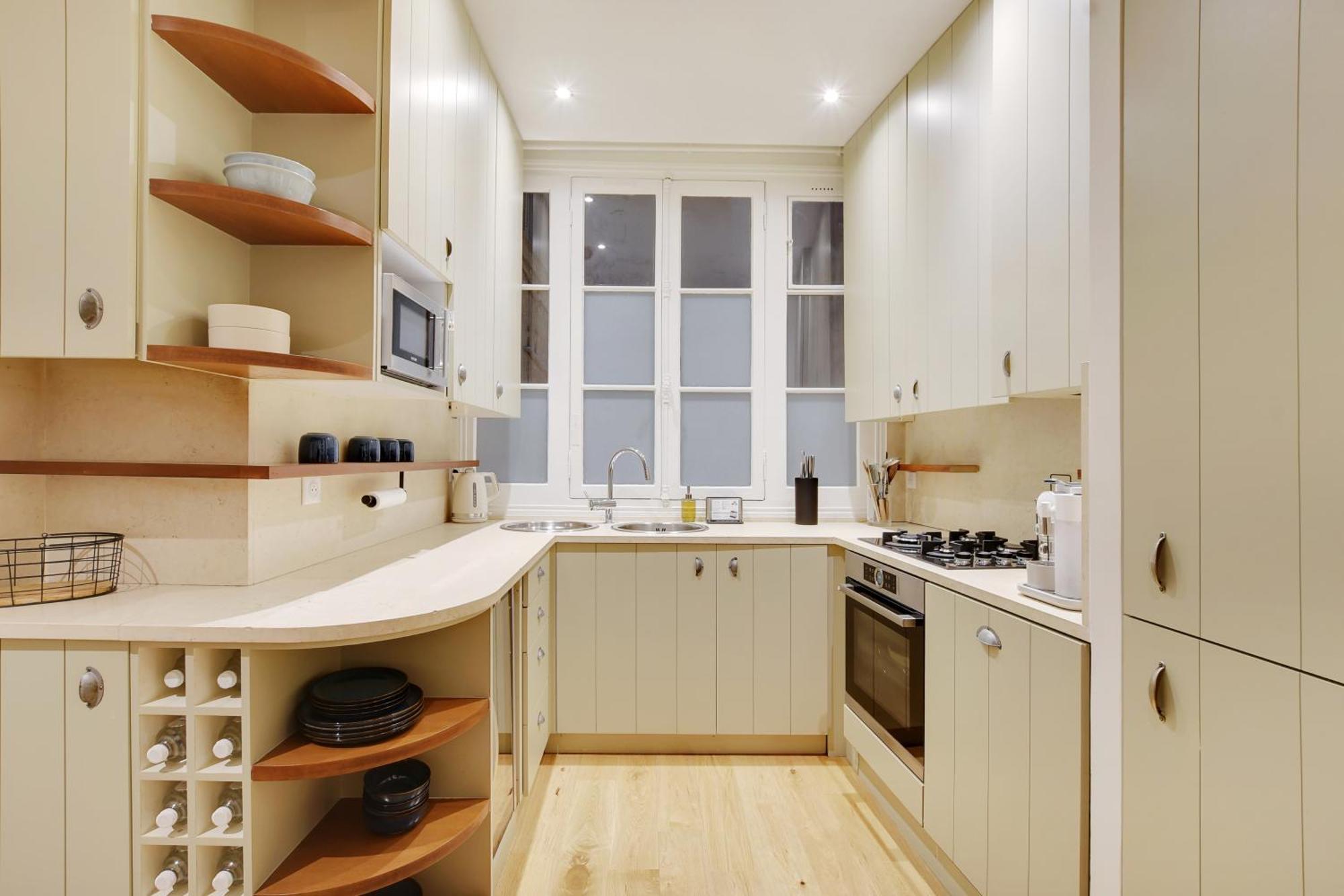 Appartamento West Living - La Fayette-elegant Big 1br Parigi