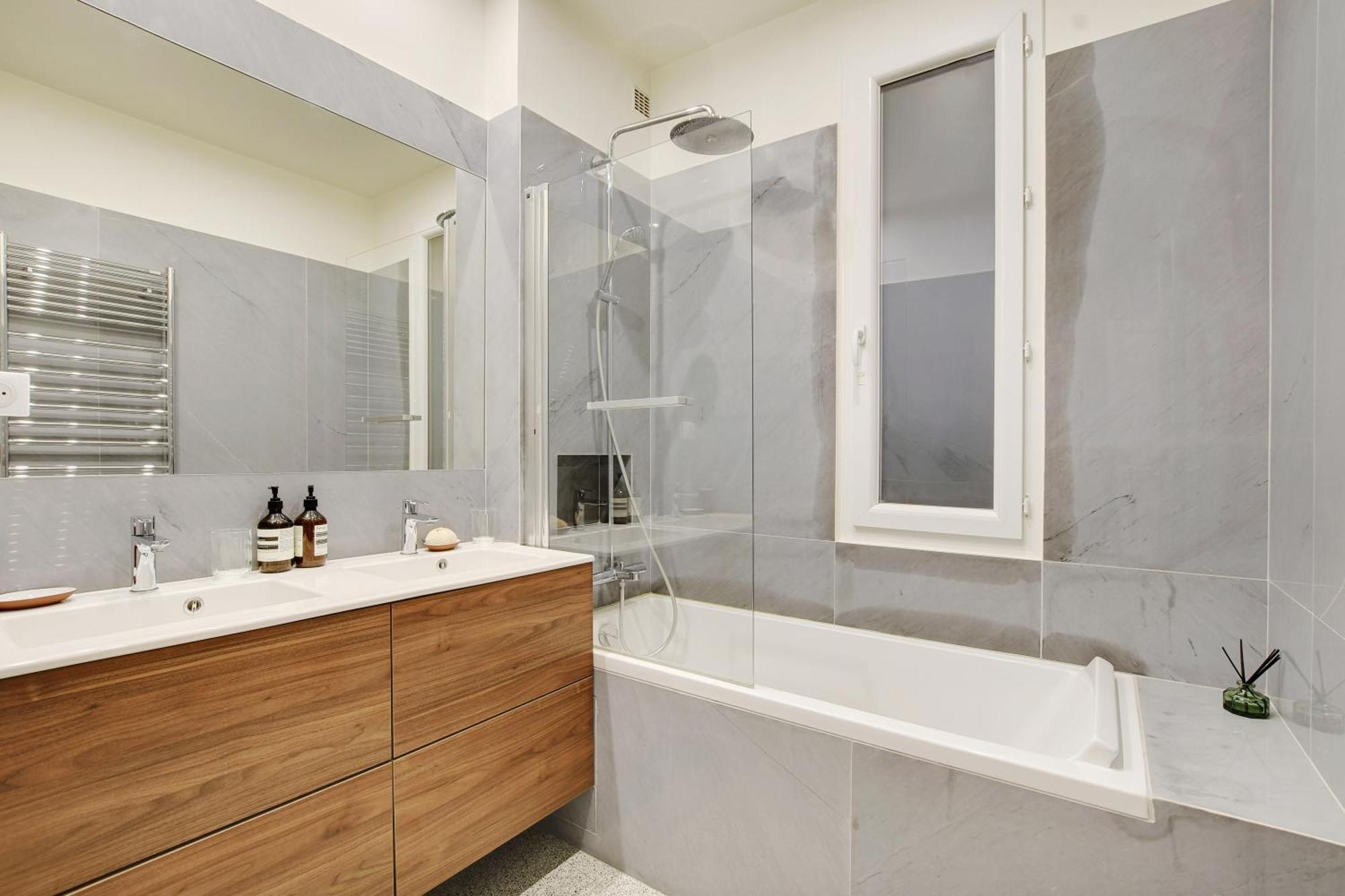 West Living - La Fayette-elegant Big 1br Appartamento