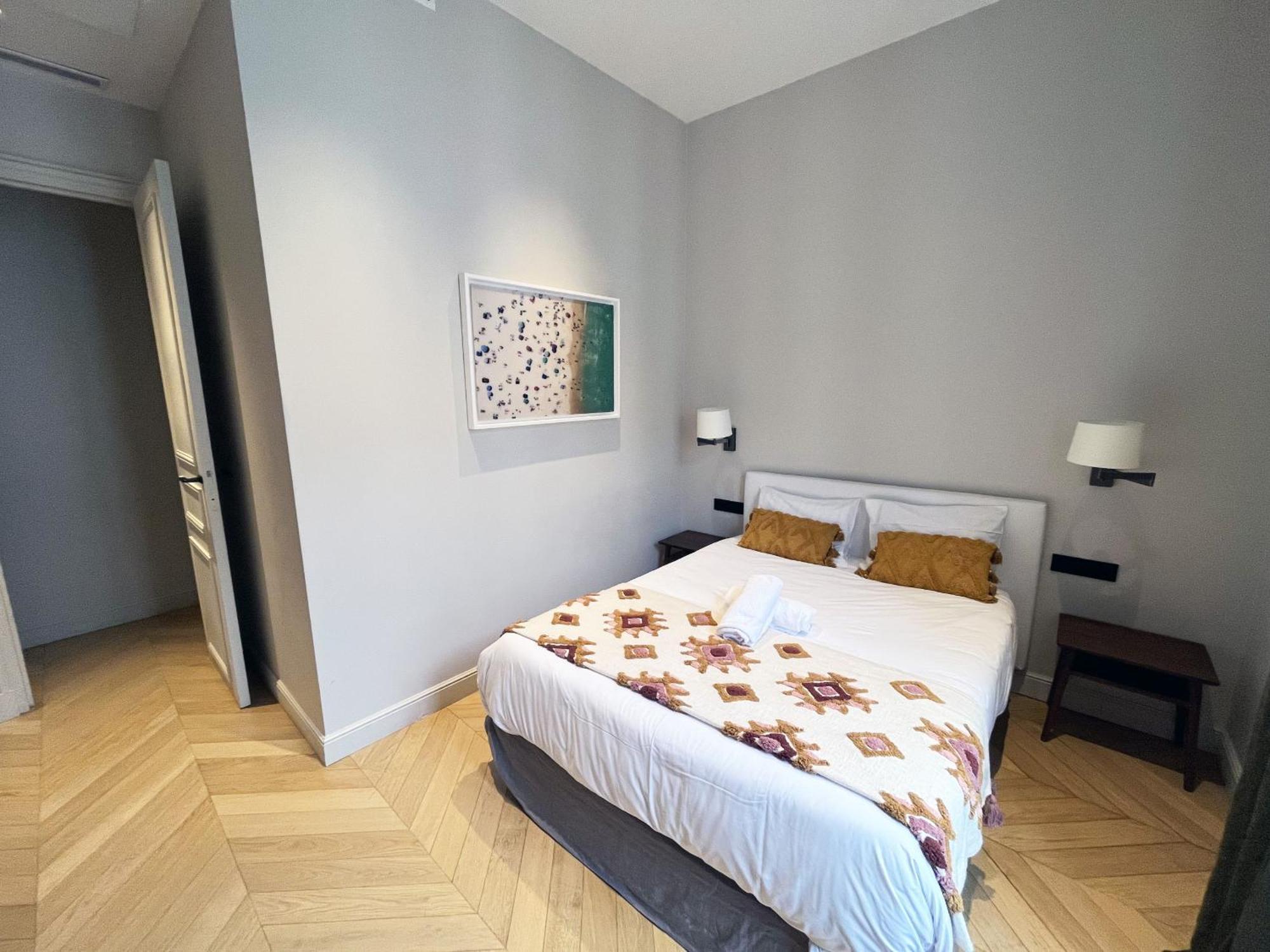 141 - Urban Beautiful Flat Near Champs-elysees Apartment Paris