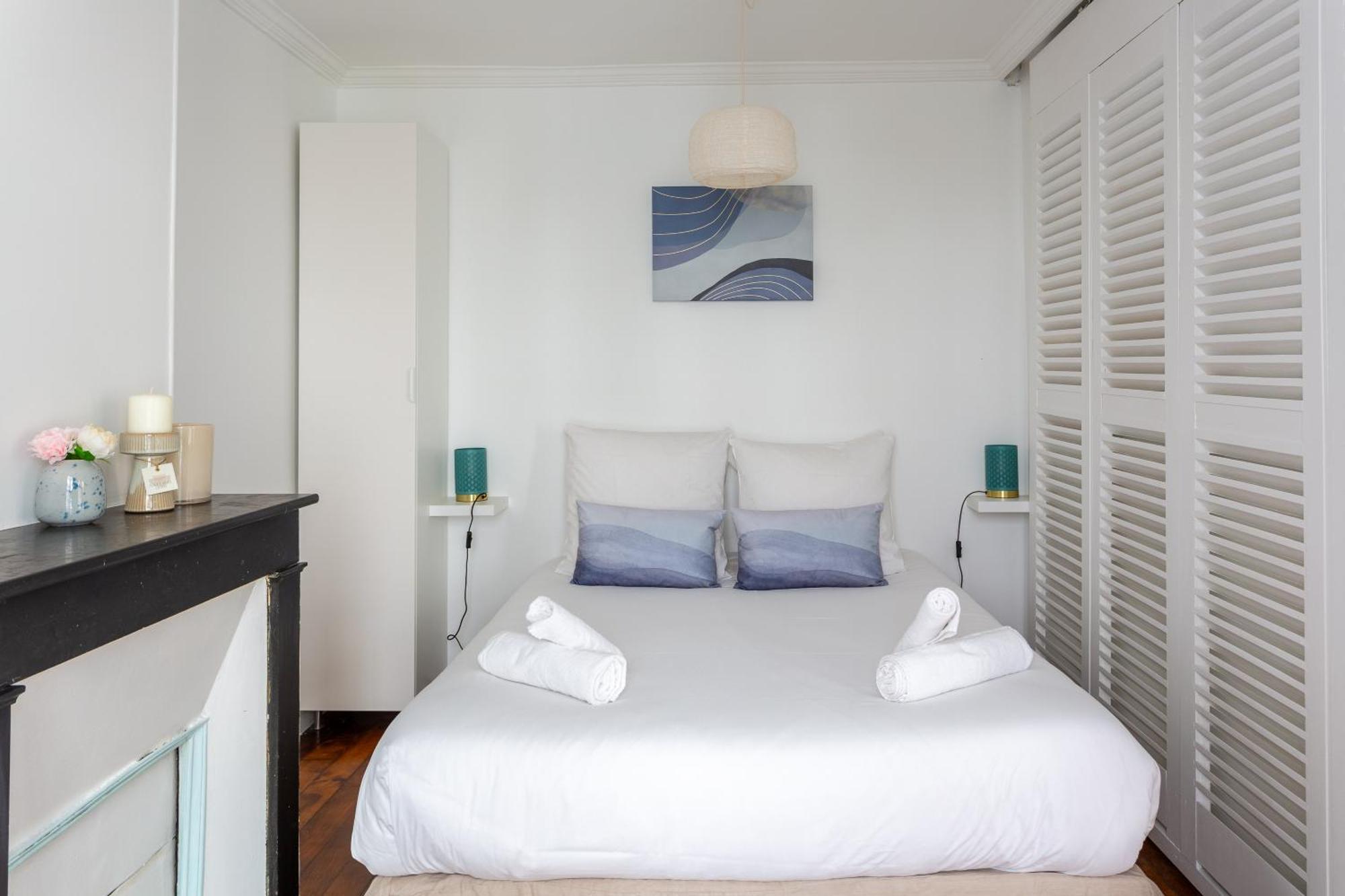 The Heart Of The Marais Apartment