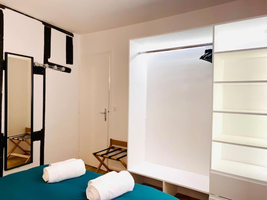 Lovely In The Heart Of St Germain-des-pres Parigi