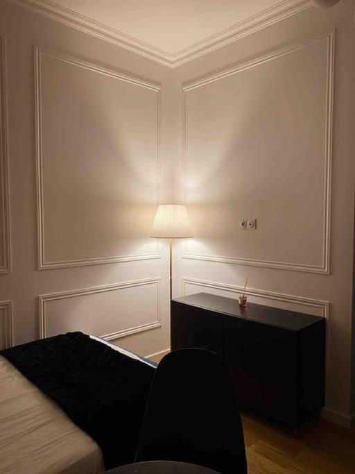 Appartamento Chic Montmartre Opera Parigi