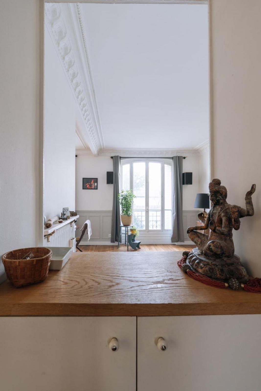 Luminous Parisian-style 1bd Apartmentbelleville Apartment Paris