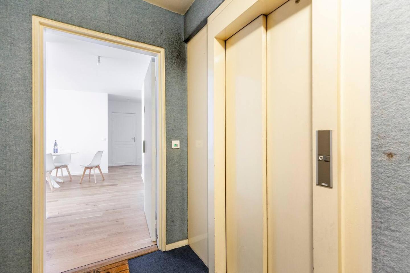3 Bedroom Flat Close Montmartre