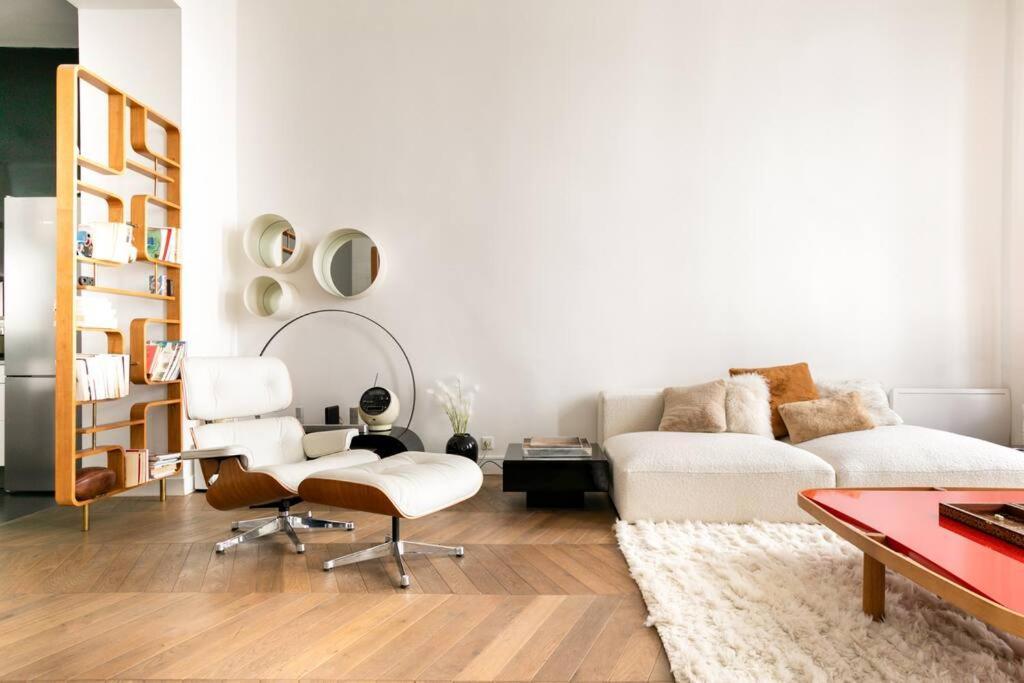 Amazing Premium Flat, Fantastic Location, 1290 Sqf Apartment Paris