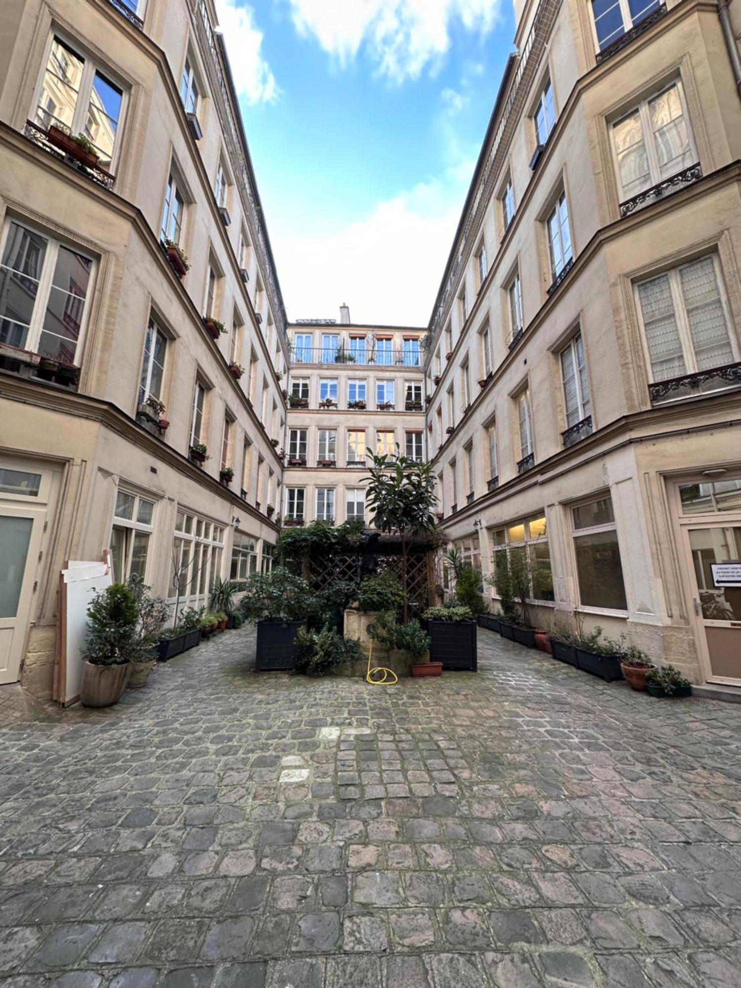Marais Rooftop Studio - Metro Filles Du Calvaire Appartamento