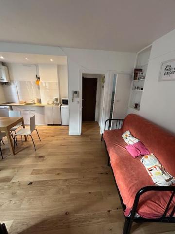Apartment Sacre Coeur Montmartre Et Tour Eiffel, 8 People,