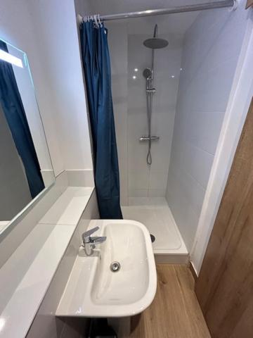 Apartment Sacre Coeur Montmartre Et Tour Eiffel, 8 People, *