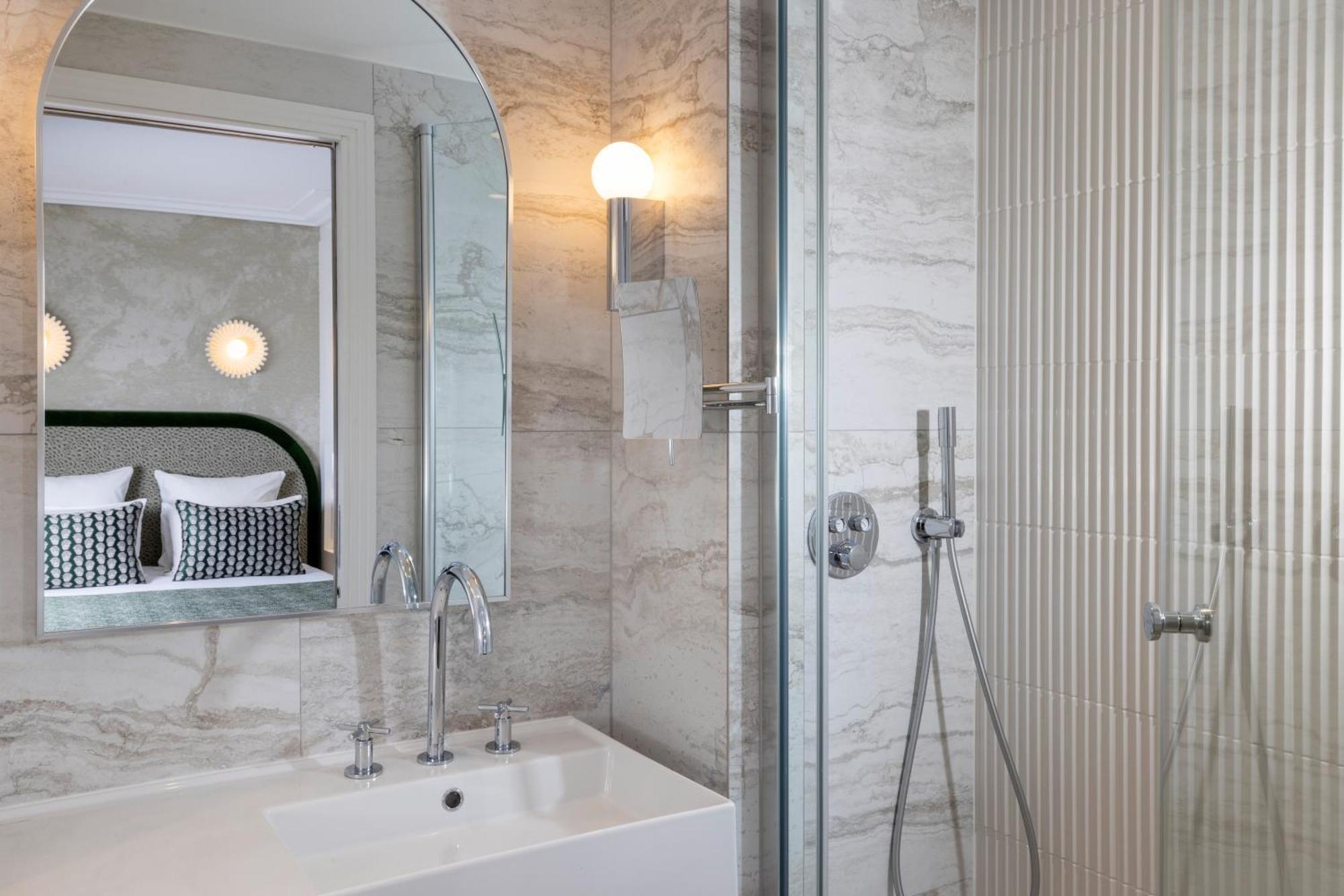 Hotel Des Carmes By Malone Parigi