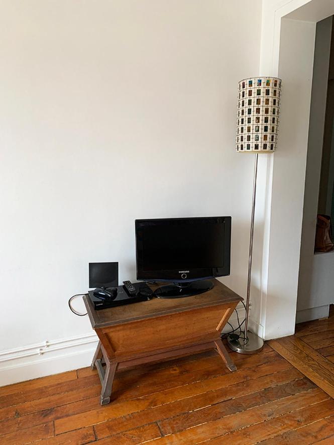 Stylish Flat With Balcony Facing South Guest house