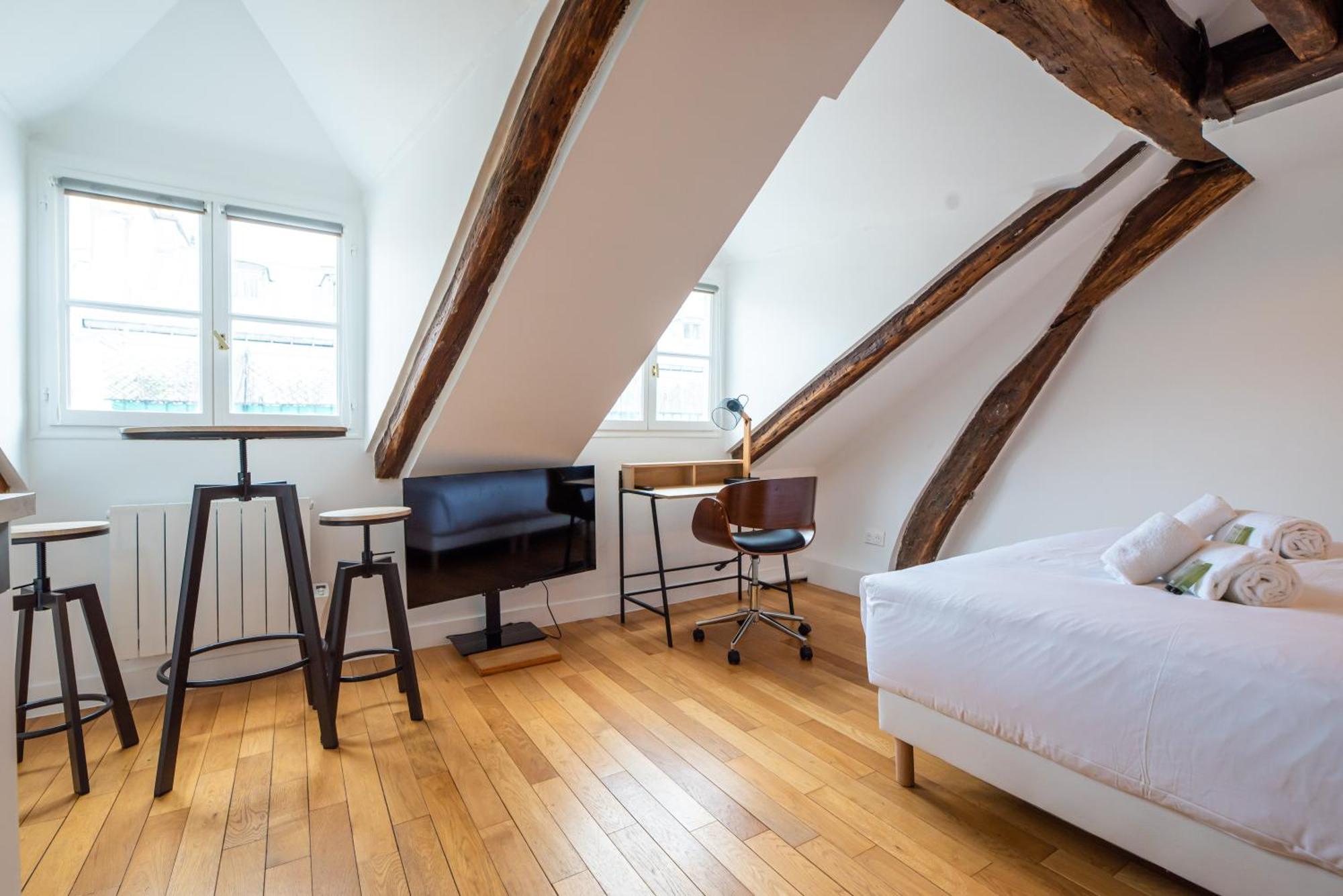 Rooftops Of L Opera - Madeleine Appartamento Parigi