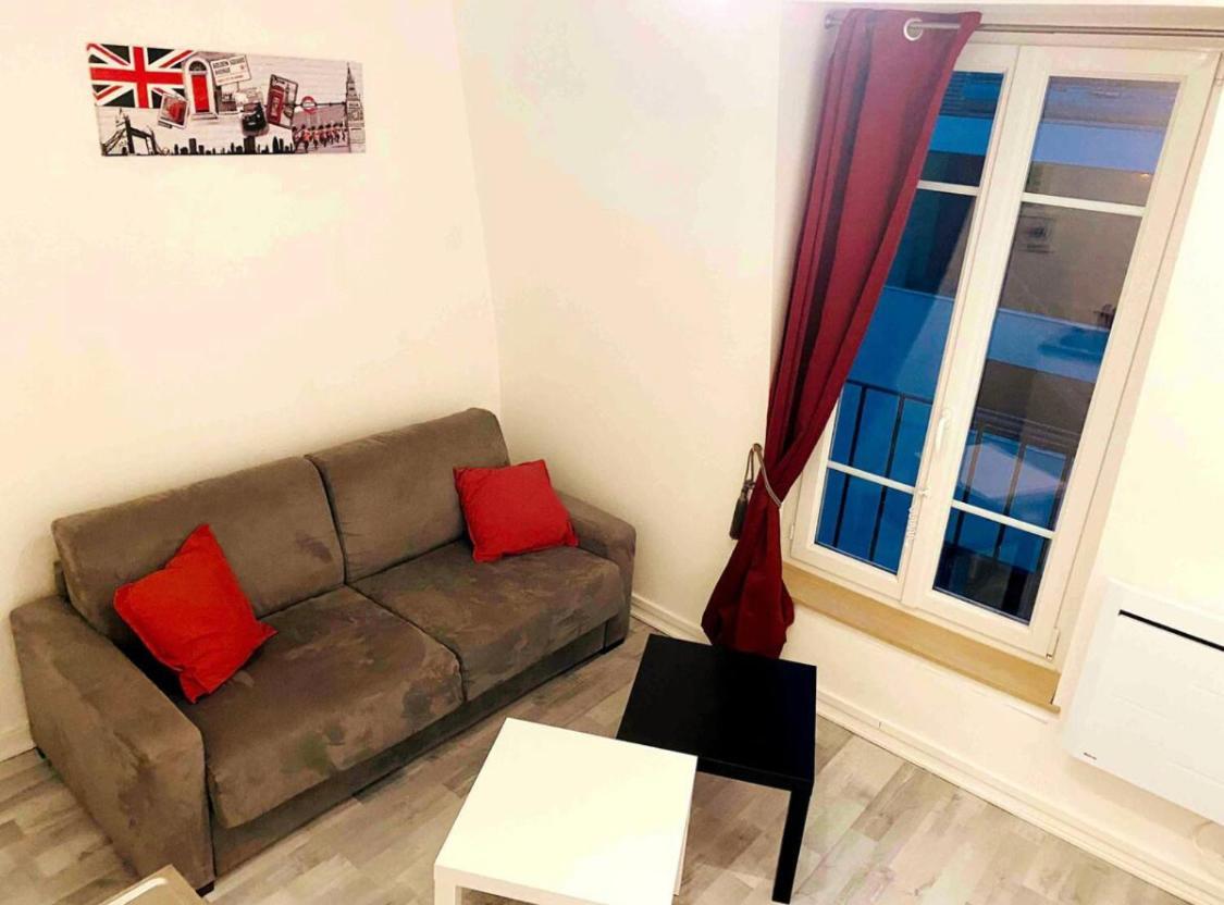 Studio Centre Tout Equipe Apartment