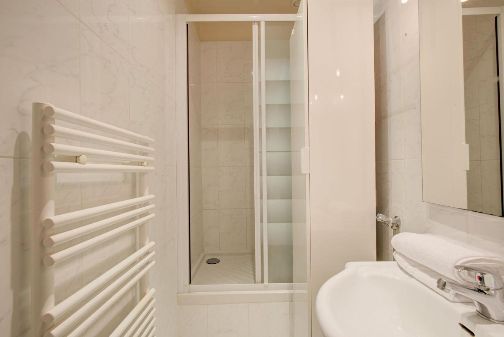 Apartment Le Petit Pantheon: Cosy 2-room Apart Center *
