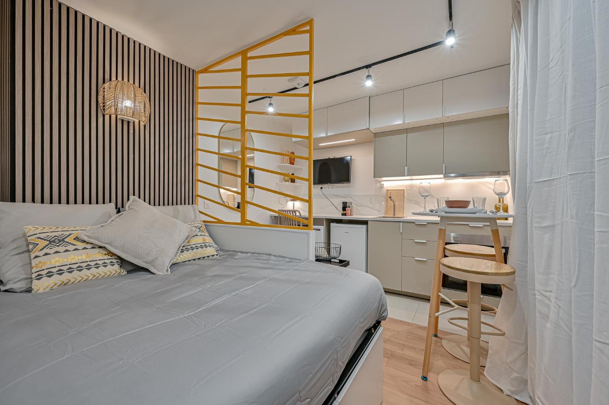 Studio Parisien Parigi