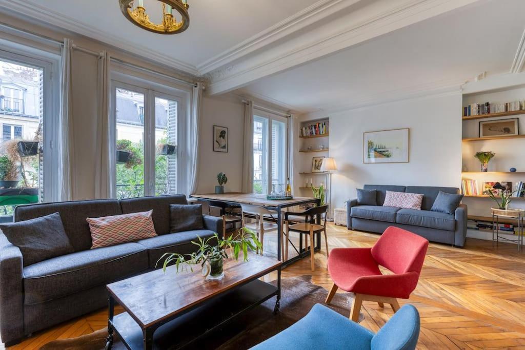 Apartment Dans Les Arbres A Montmartre