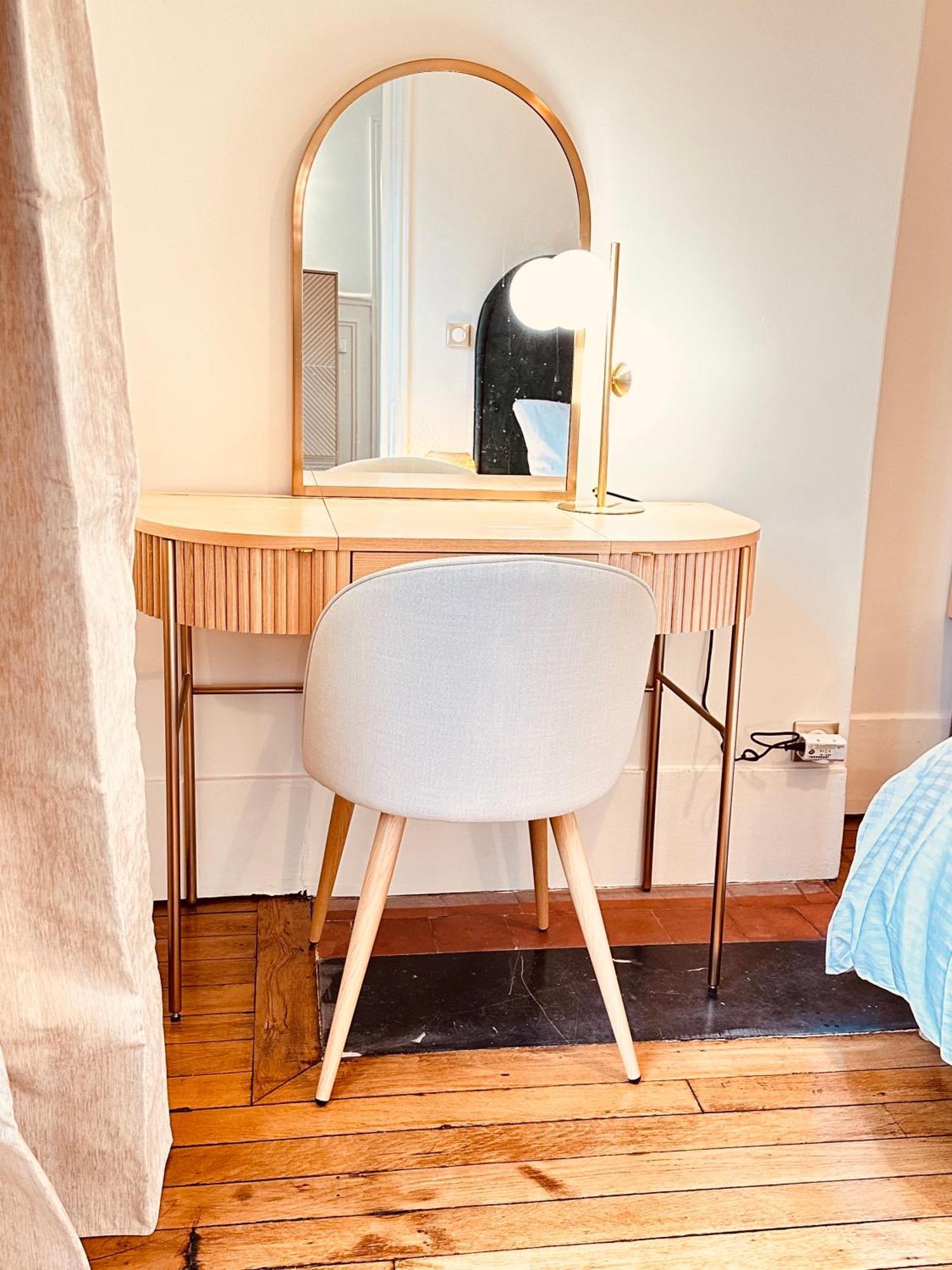 Appartamento Charming 4-room Flat Near Eiffel Tower-8people-2 Bedrooms *