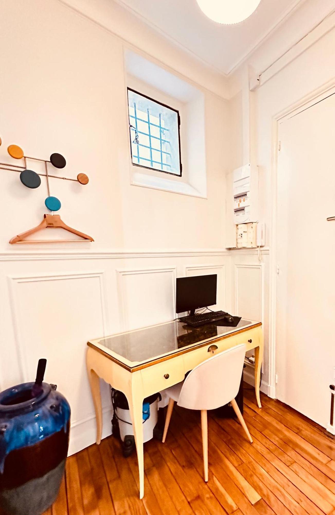 Charming 4-room Flat Near Eiffel Tower-8people-2 Bedrooms Parigi