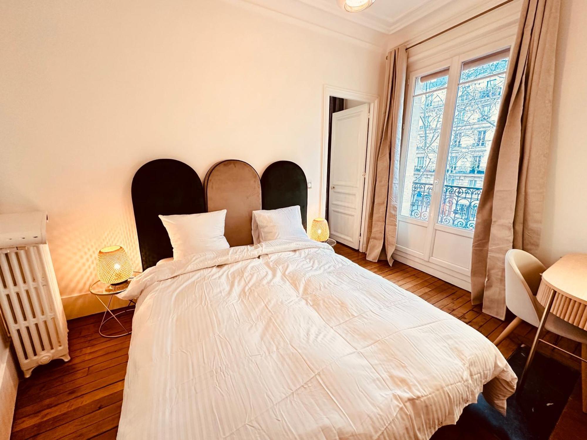 Charming 4-room Flat Near Eiffel Tower-8people-2 Bedrooms Appartamento