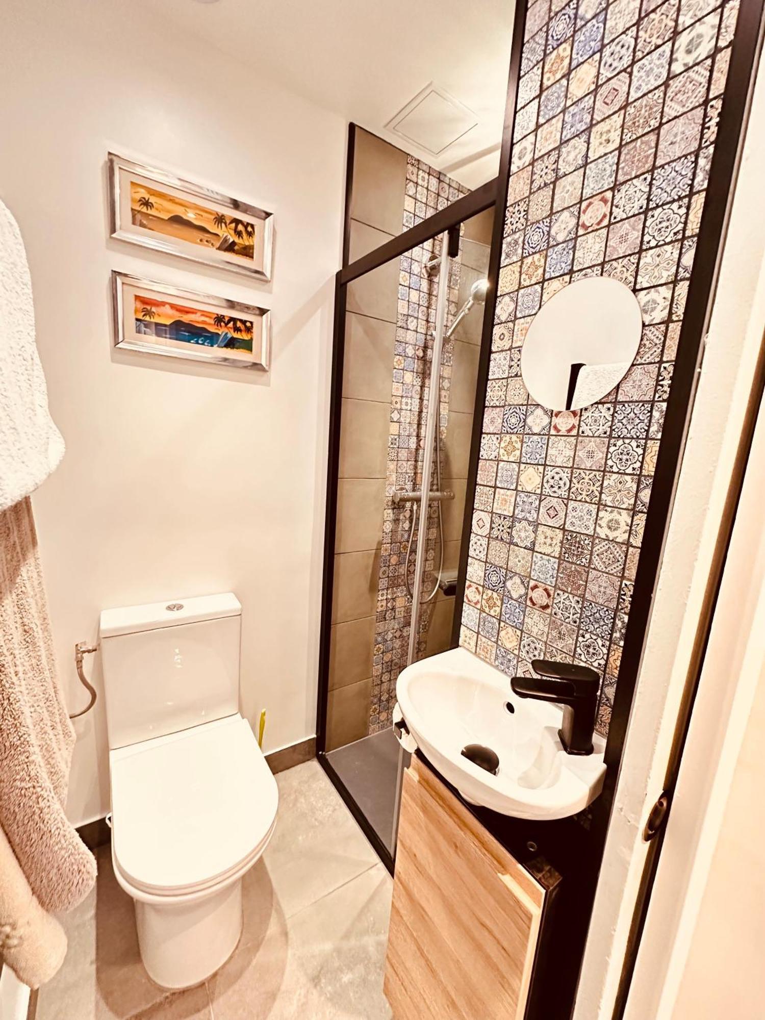 Charming 4-room Flat Near Eiffel Tower-8people-2 Bedrooms Parigi