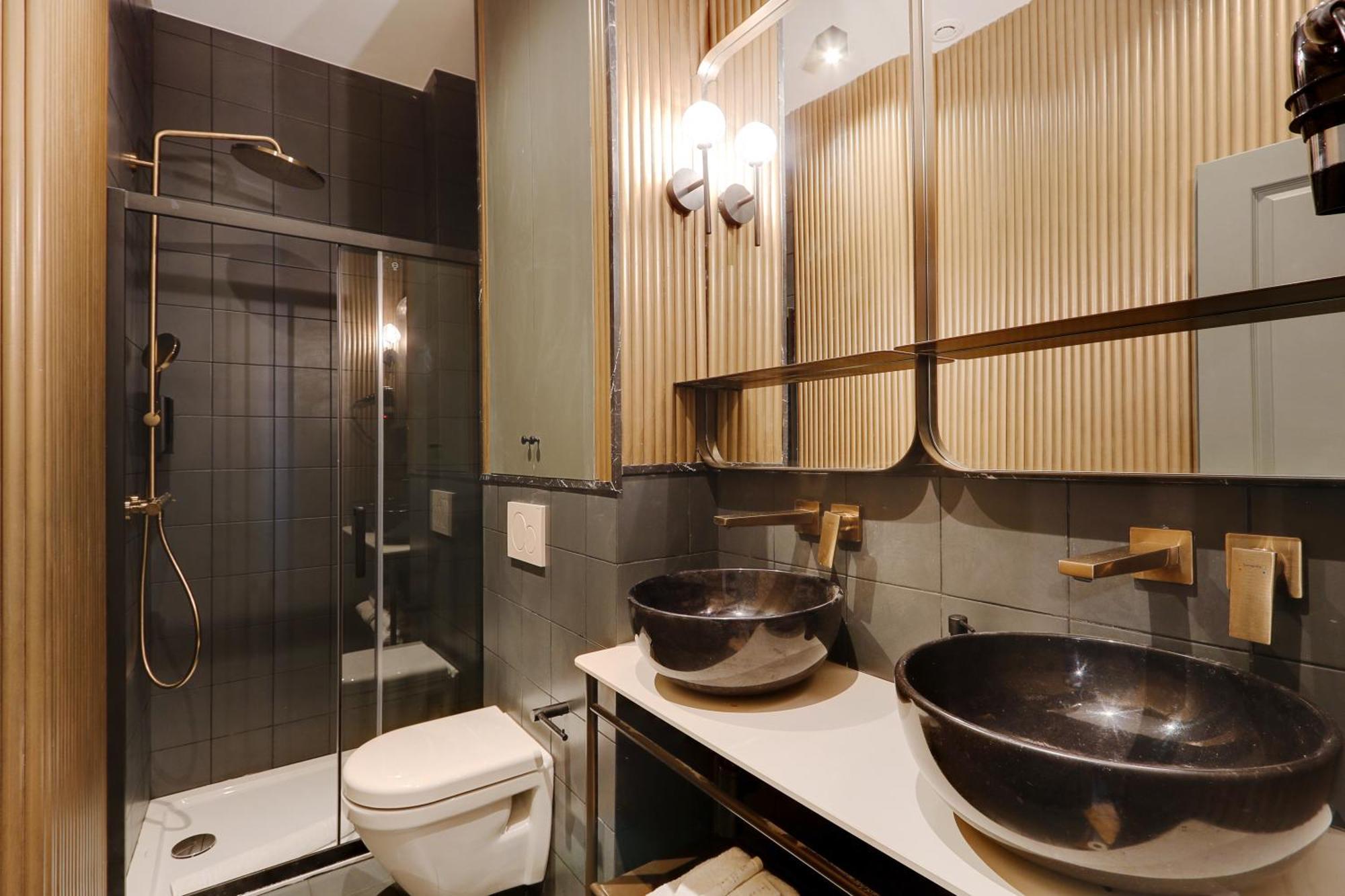 Apartment Pick A Flat's In La Madeleine-opera - Rue De L'arcade Paris