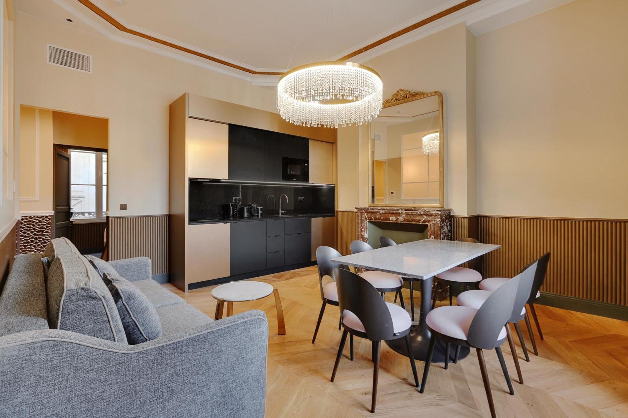 Pick A Flat's In La Madeleine-opera - Rue De L'arcade Apartment Paris