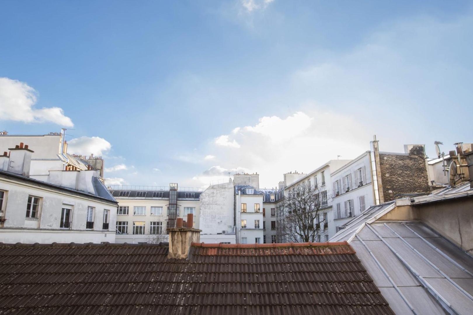 Apartment Passage Cache, Tu Me Fais Rever! *