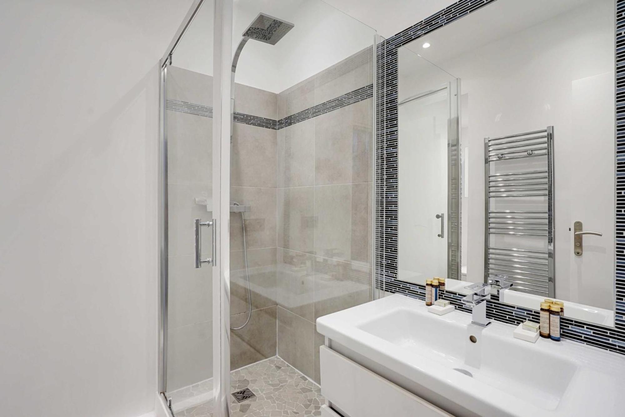 Charming Refurbished Studio -maraisbeaubourg * Parigi