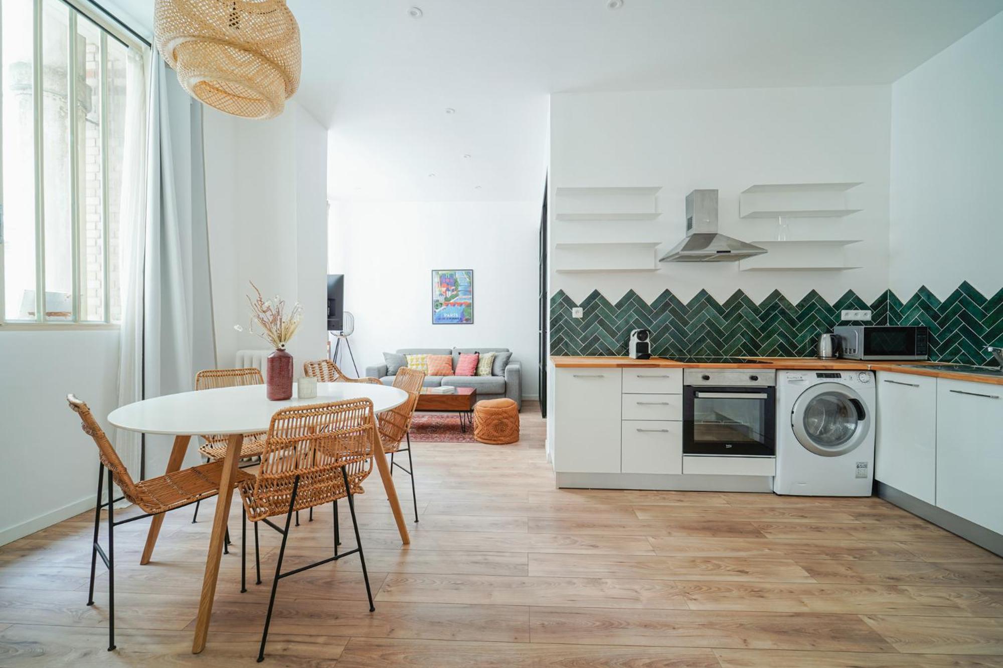 Parisuites Canal Saint Martin Design & Luxe & Cosy Apartment
