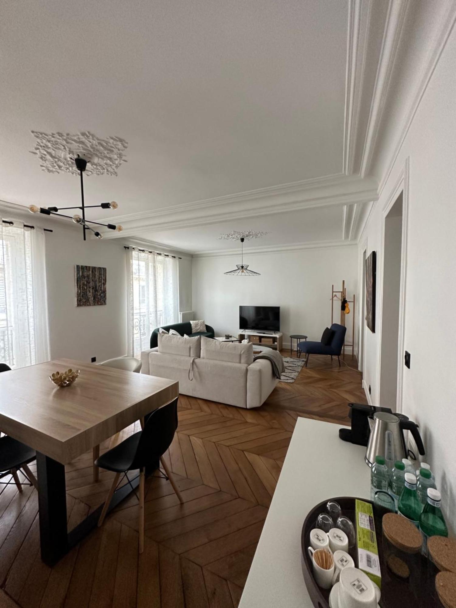 Centrale Moderne Cosy Familial Arc De Triomphe Appartamento *