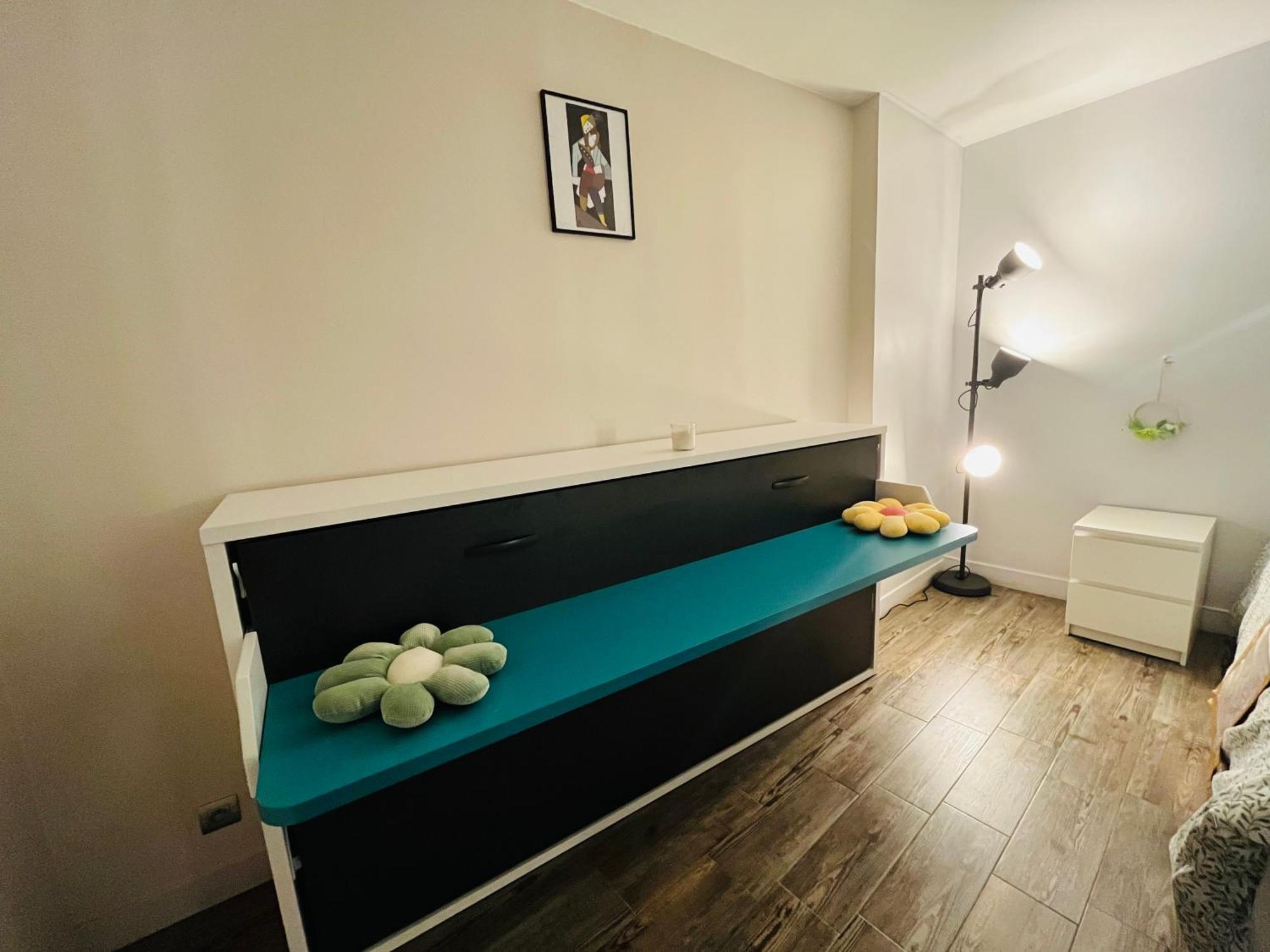 Flat 5 Mins Tour Eiffel Et Champ De Mars *