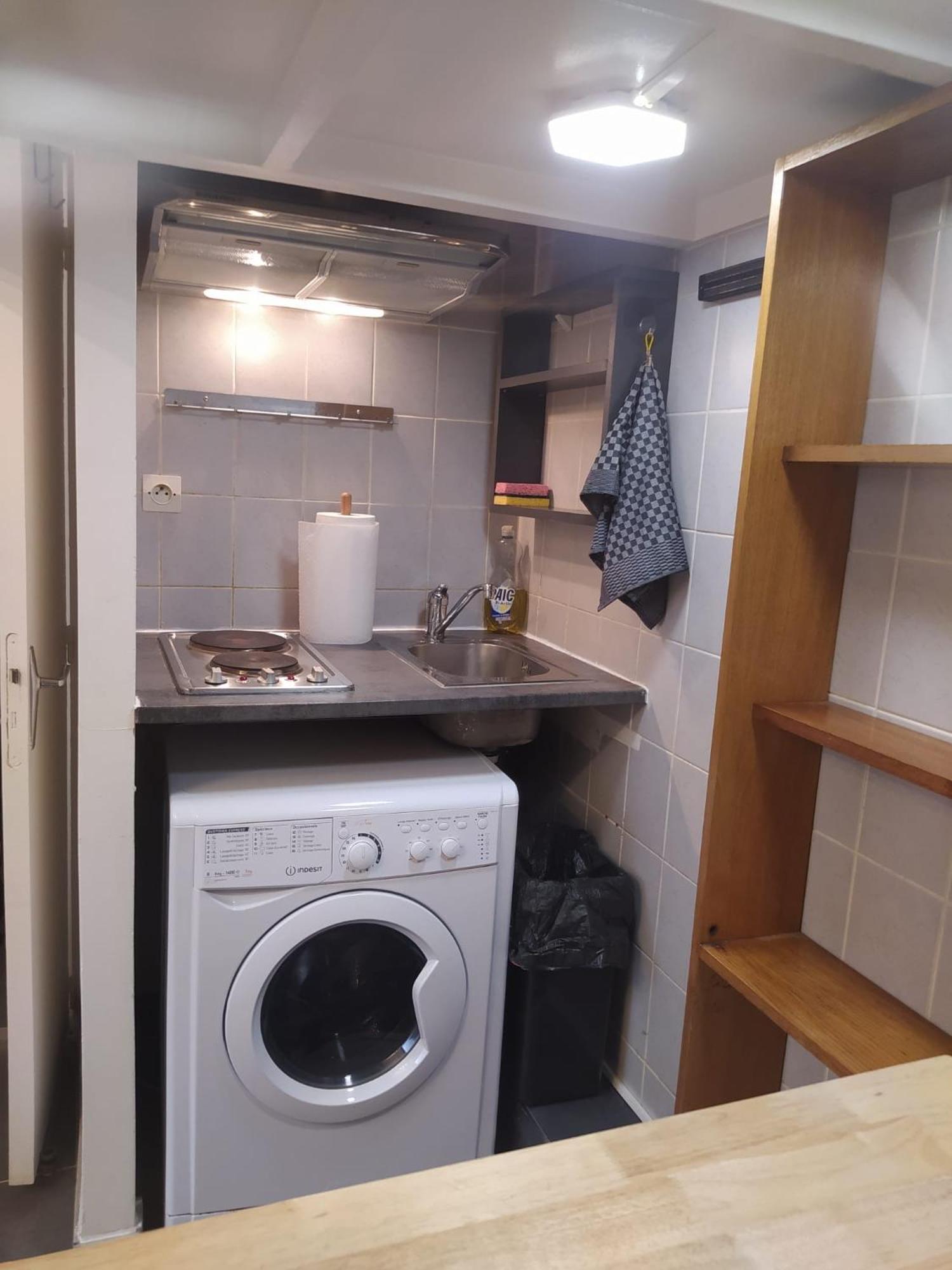 Le 4 * Parigi
