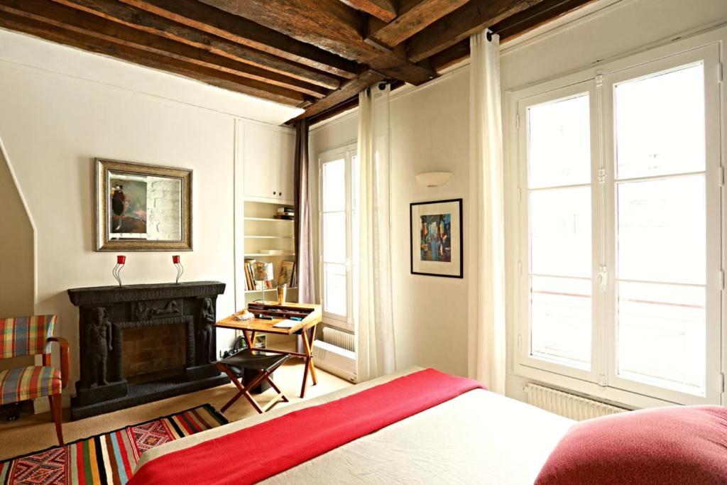 Chic Flat Vi Apartment