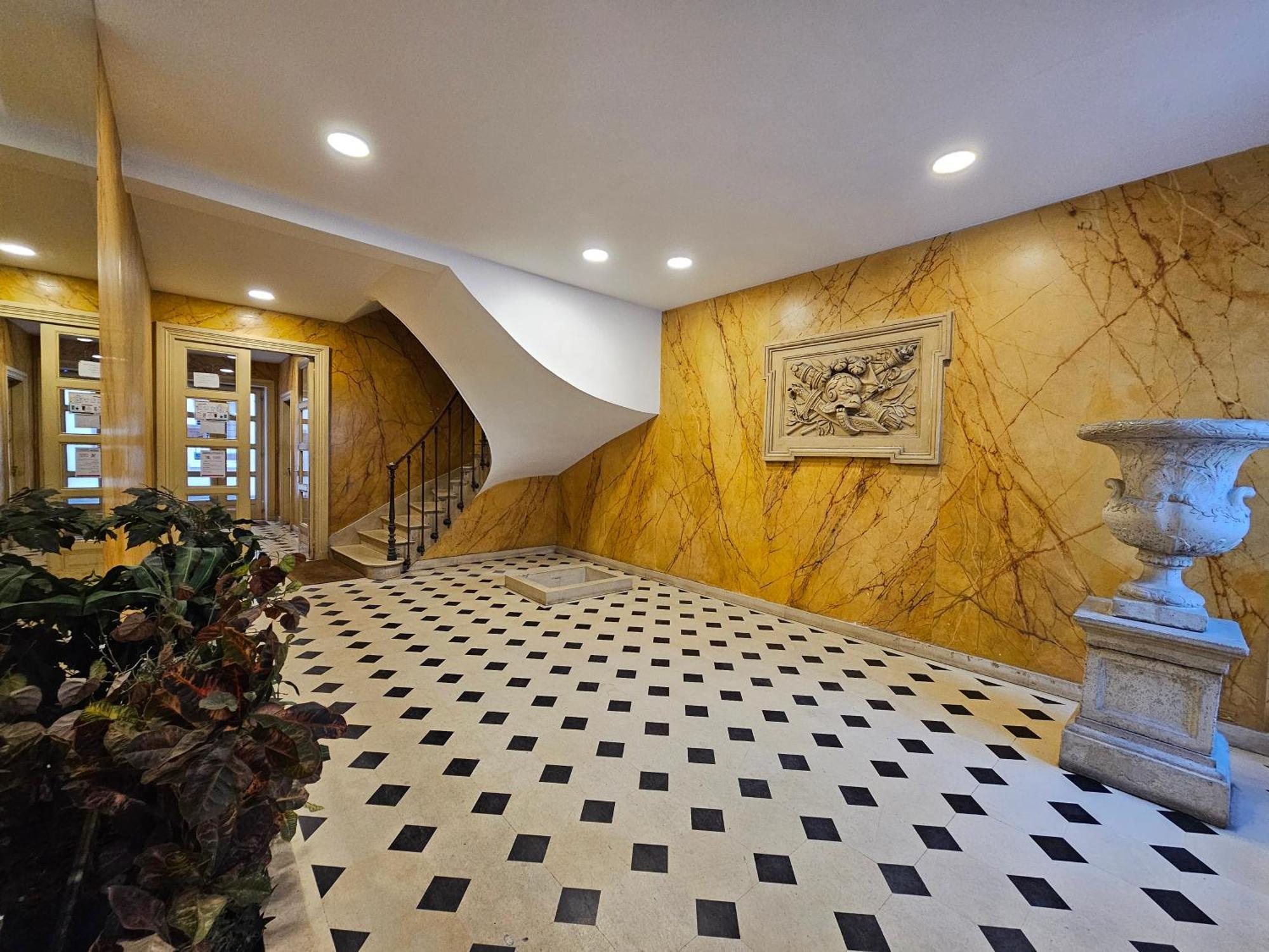 In Invalides Beautiful Flat Near Orsay And Eiffel Tower Parigi