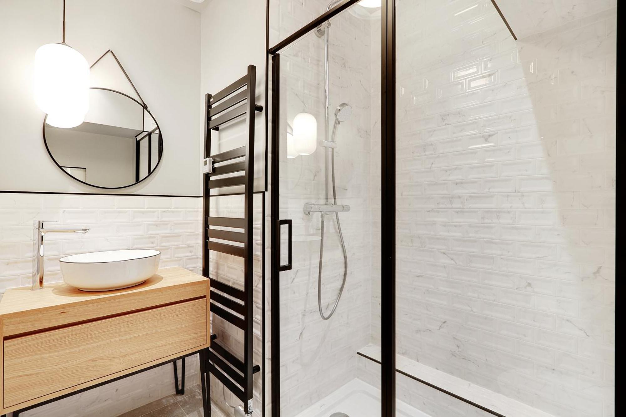 Apartment Pick A Flat's In In Parc Des Buttes Chaumonts - Rue Edouard Pailleron Paris