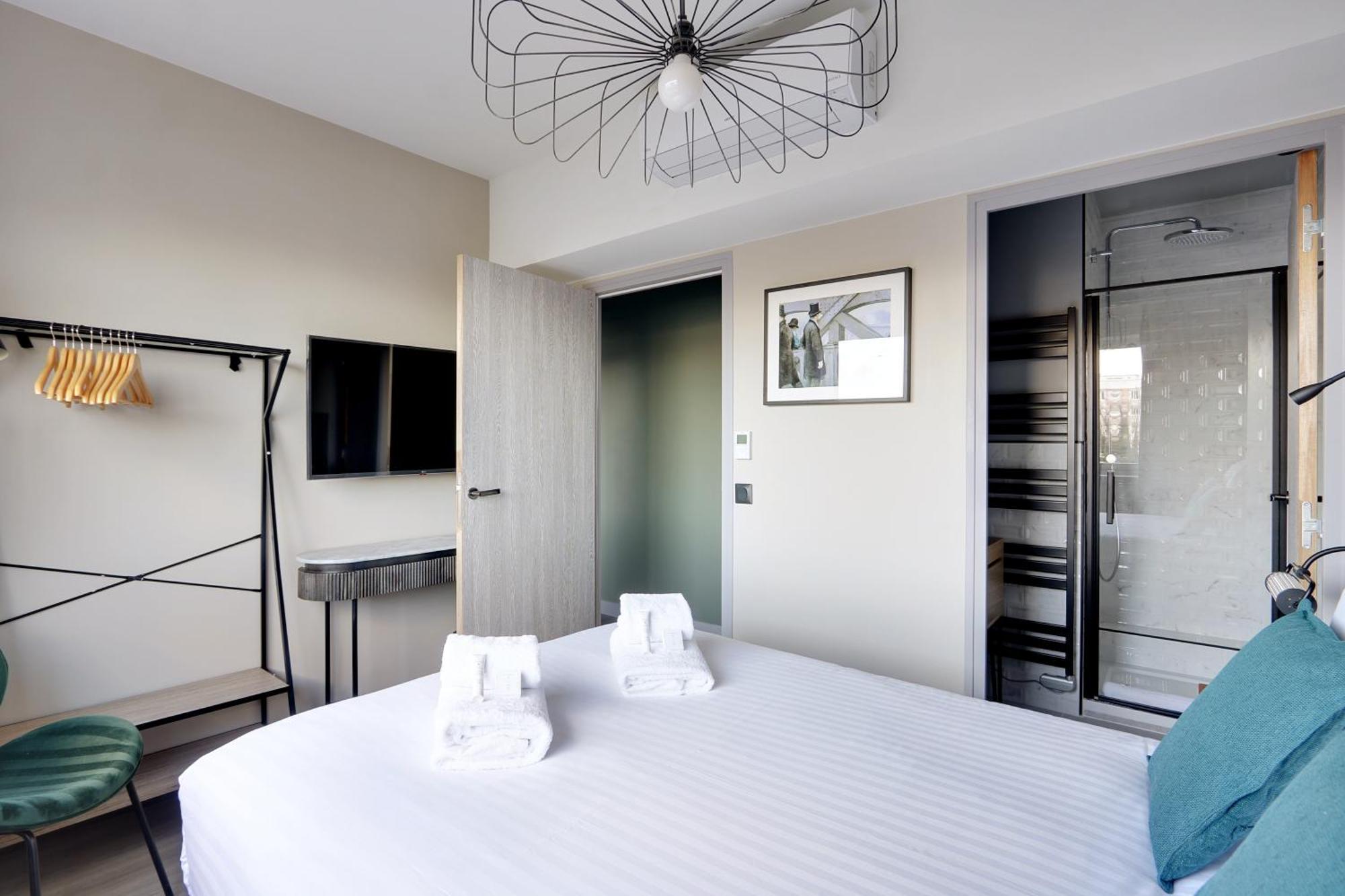 Pick A Flat's In In Parc Des Buttes Chaumonts - Rue Edouard Pailleron Apartment *