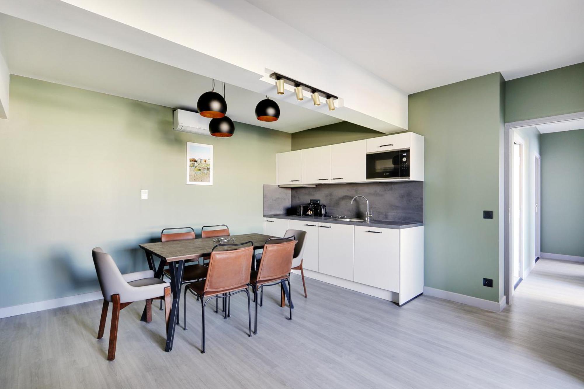 Pick A Flat's In In Parc Des Buttes Chaumonts - Rue Edouard Pailleron