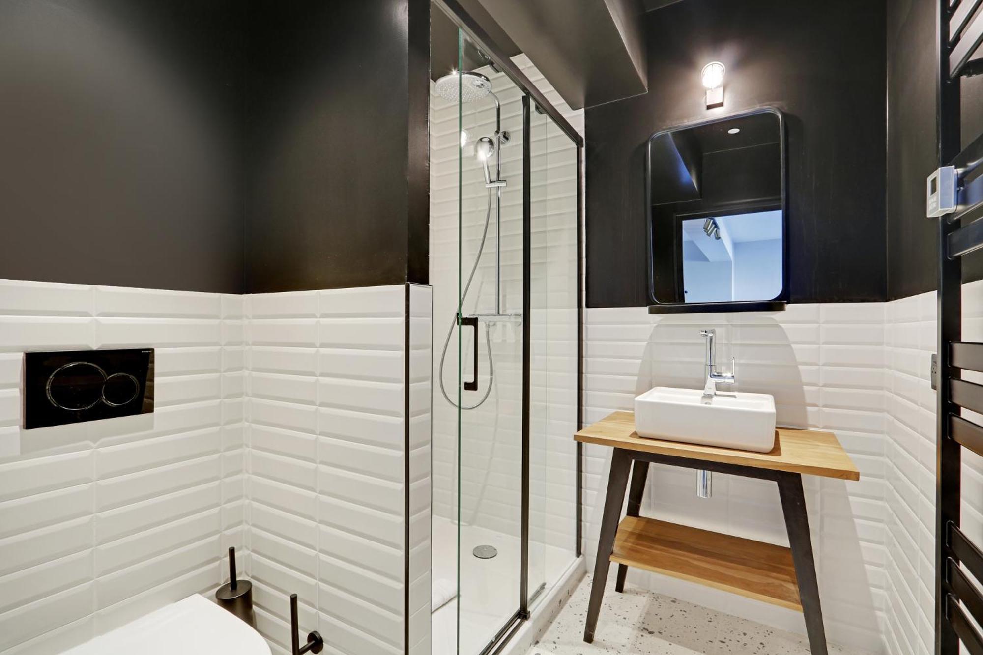Pick A Flat's In In Parc Des Buttes Chaumonts - Rue Edouard Pailleron