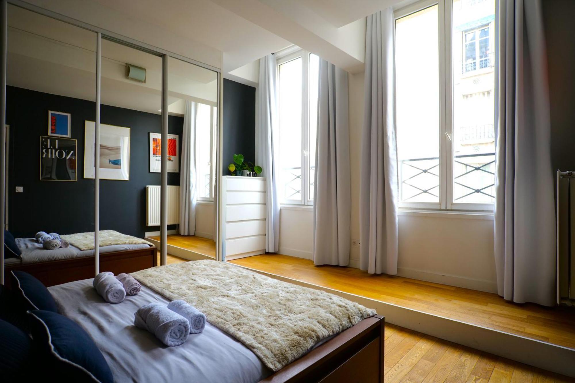 Beautiful Parisian Loft Style In The Heart Of *