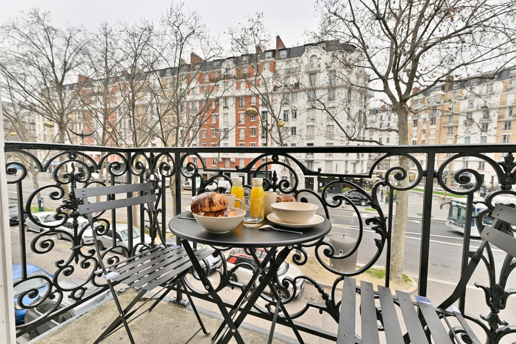 Proche Parc Monceau - Gourgaud Apartment Paris