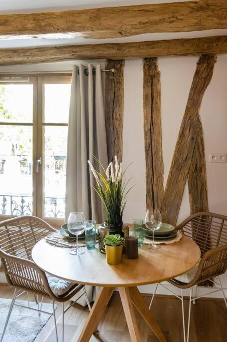 Pavillon Eden - Le Nid - Le Marais Apartment Paris