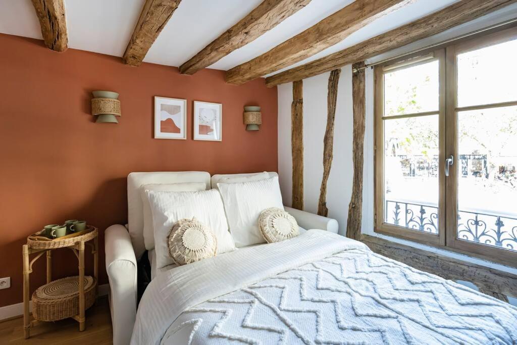 Pavillon Eden - Le Nid - Le Marais Apartment