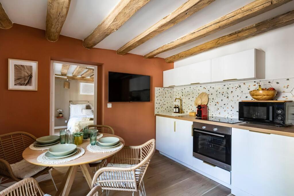 Apartment Pavillon Eden - Le Nid - Le Marais Paris