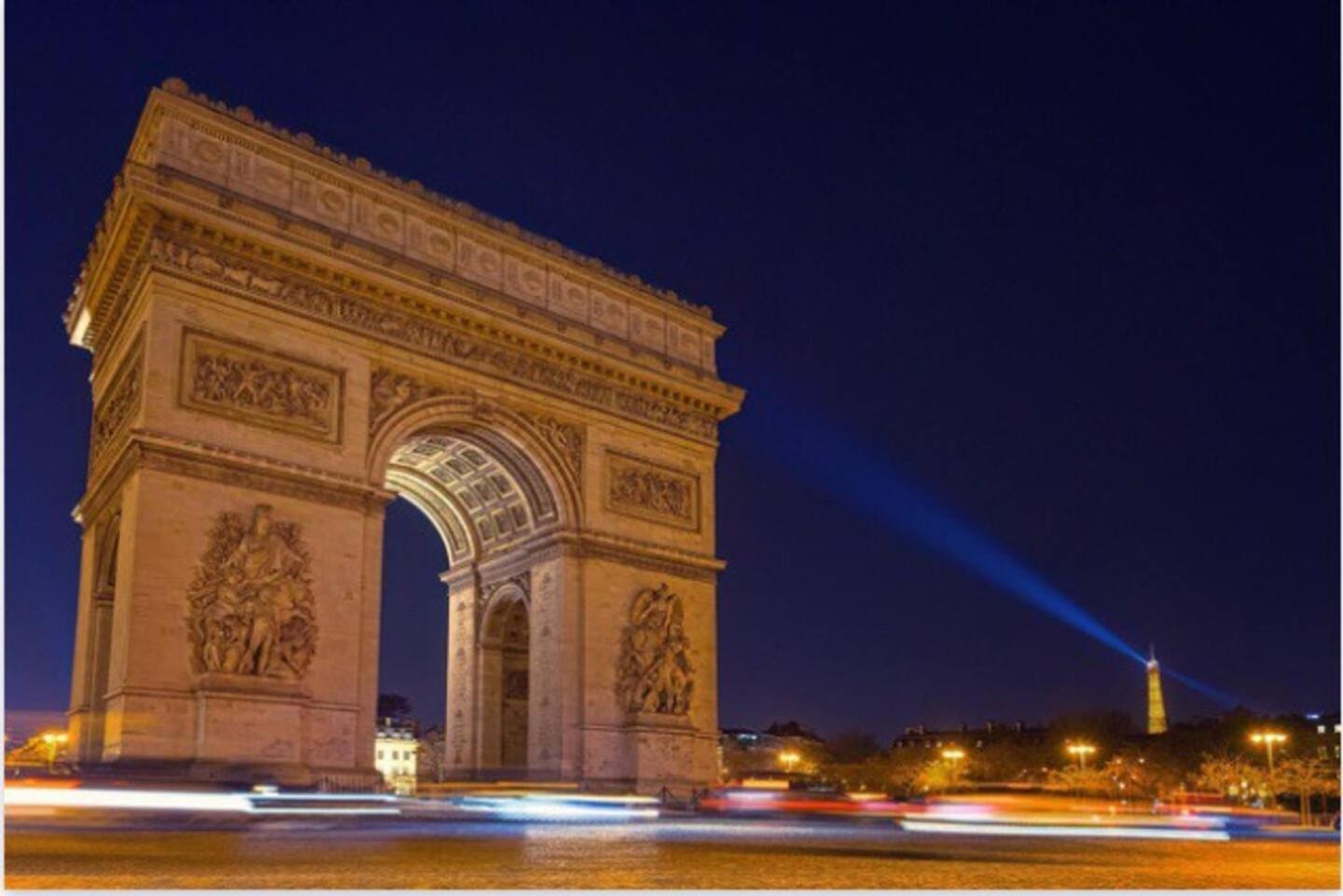 2 Arena - La Chapelle Homestay Paris