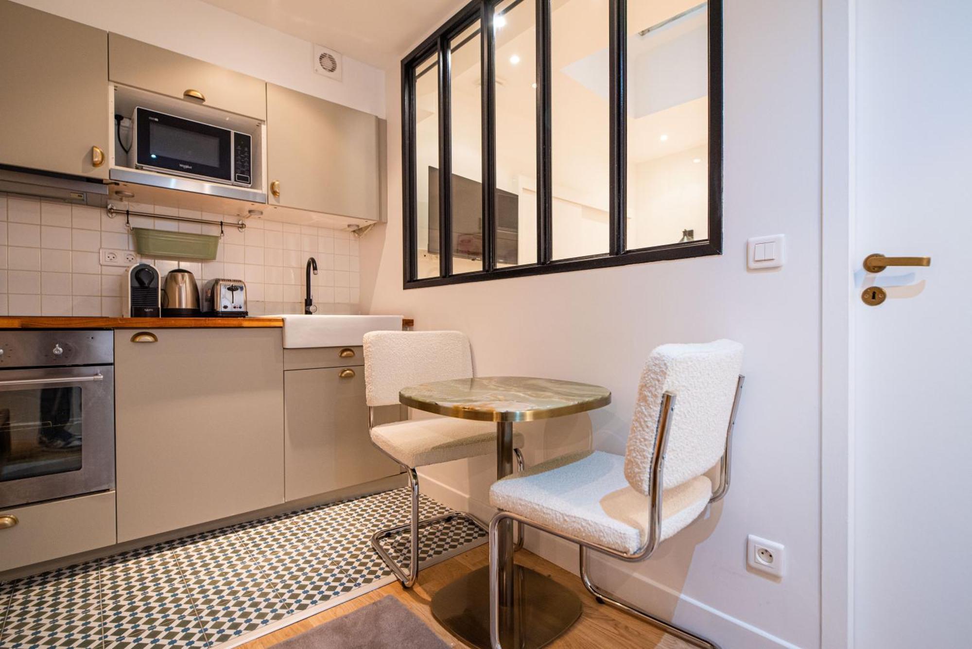 Wonderful Flat In The Marais Appartamento