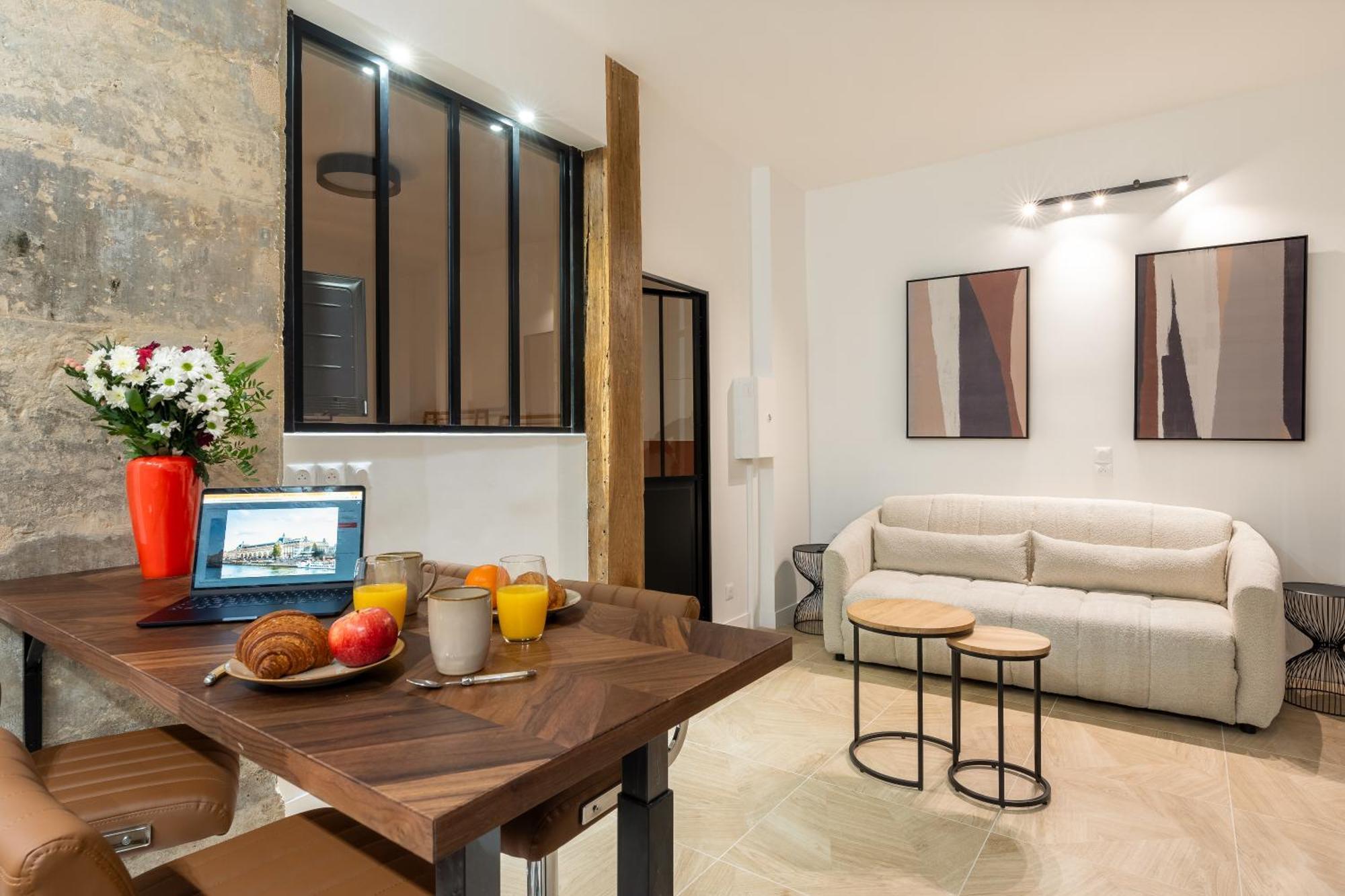 Apartment New Gorgeous Flat-central Area Paris