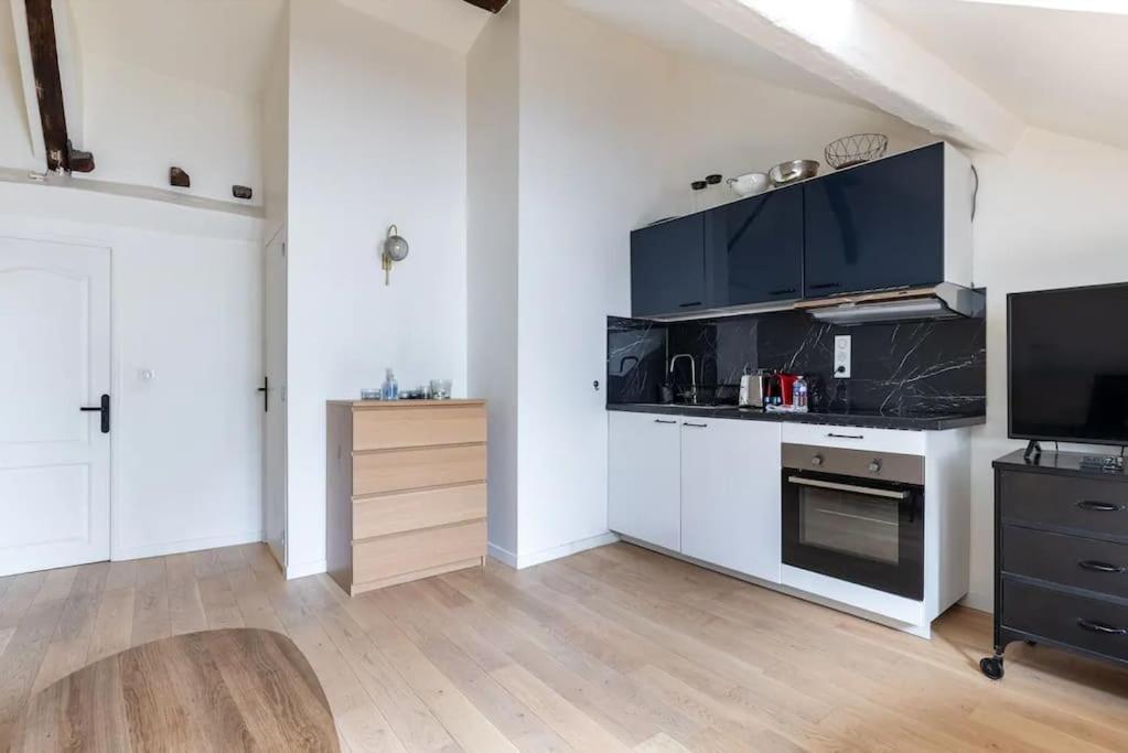 Grands Boulevards 52 Cosy 1br-4p Apartment