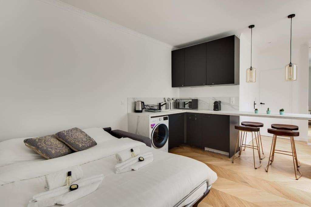 Moderne Au Coeur Du 7eme Apartment